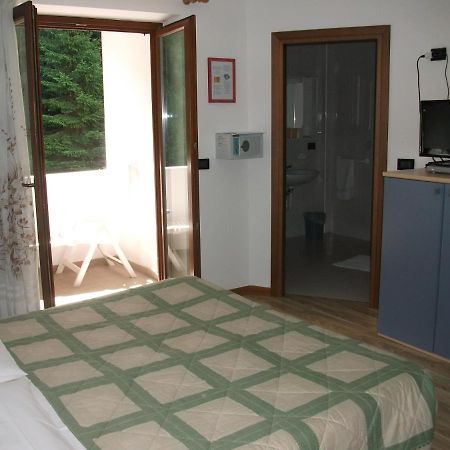 Hotel Genzianella Presenaio المظهر الخارجي الصورة