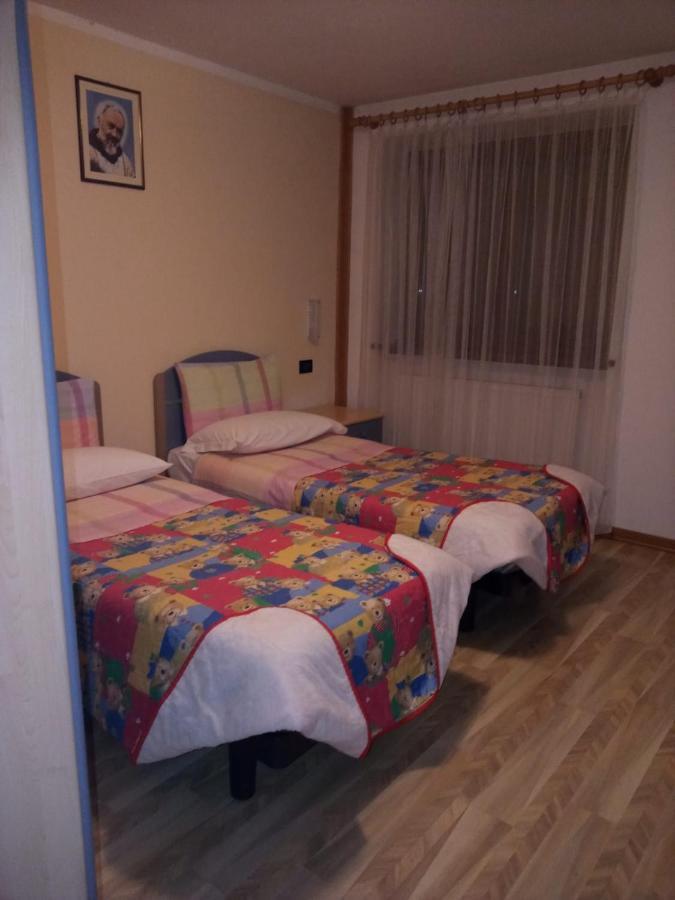 Hotel Genzianella Presenaio المظهر الخارجي الصورة
